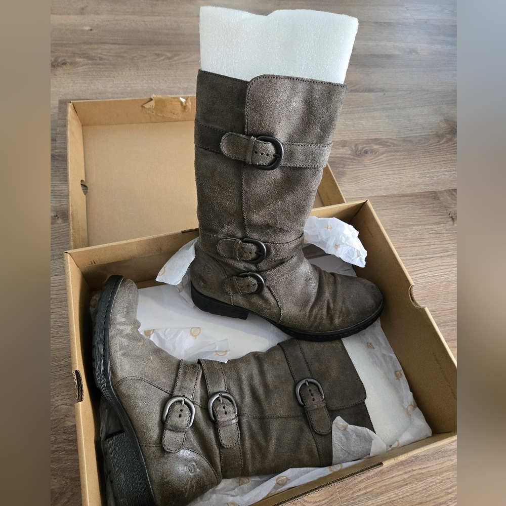 Born Croft grey womens boots size 10